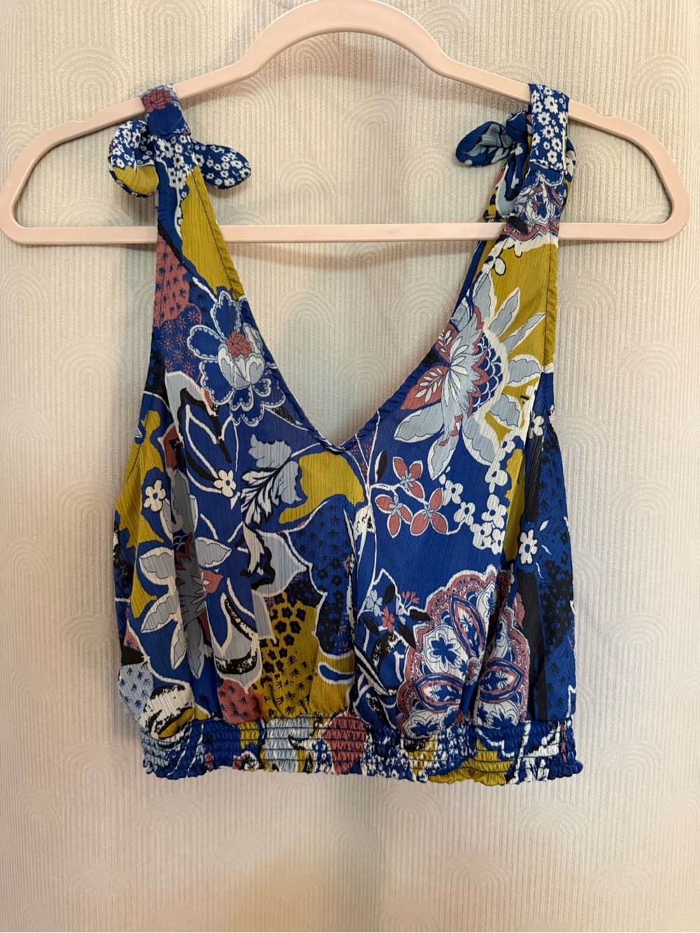 Free People Blue Multi Floral Tie-Shoulder V-Neck Crop Top